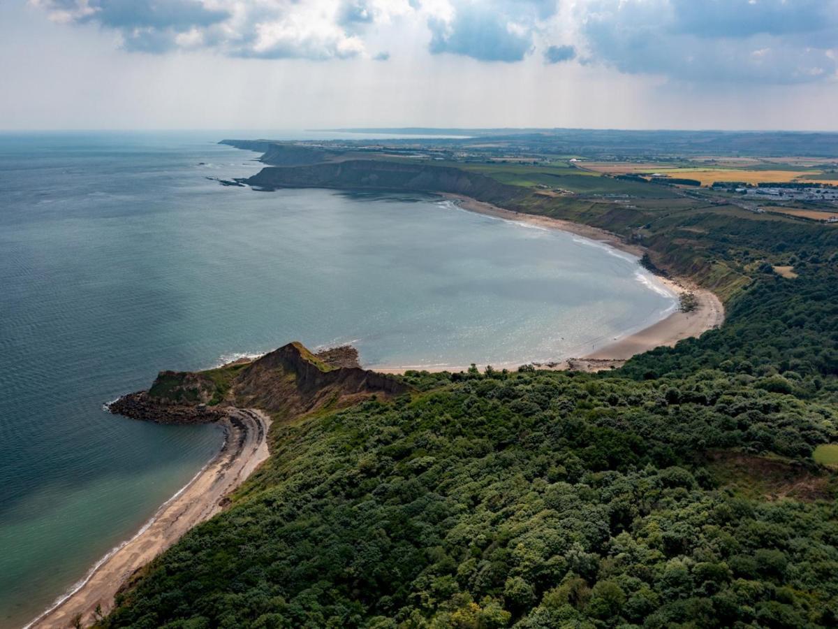 Pass The Keys Amazing 4 Bedroom Property- Hot Tub & Sea Views 斯卡伯勒 外观 照片